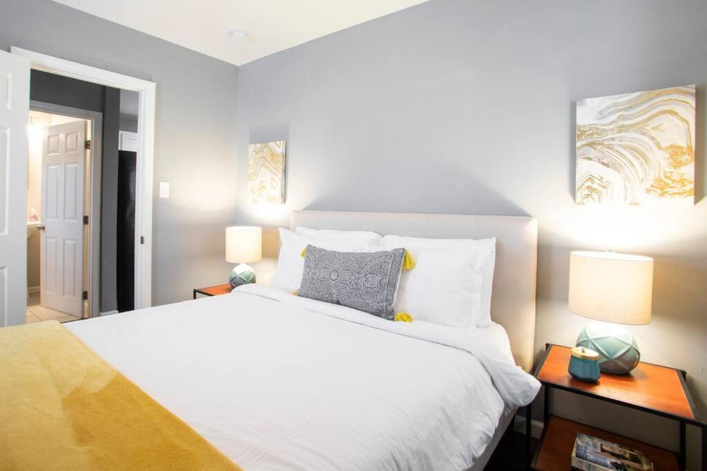 Apartment Located In Historic District Mins To Downtown, Beaches & Convention Center 롱비치 외부 사진