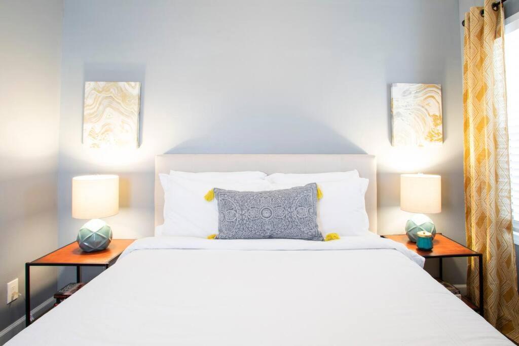 Apartment Located In Historic District Mins To Downtown, Beaches & Convention Center 롱비치 외부 사진